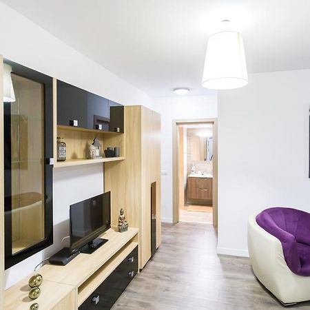 יאשי Unique Hotel Apartments Grand Residence מראה חיצוני תמונה